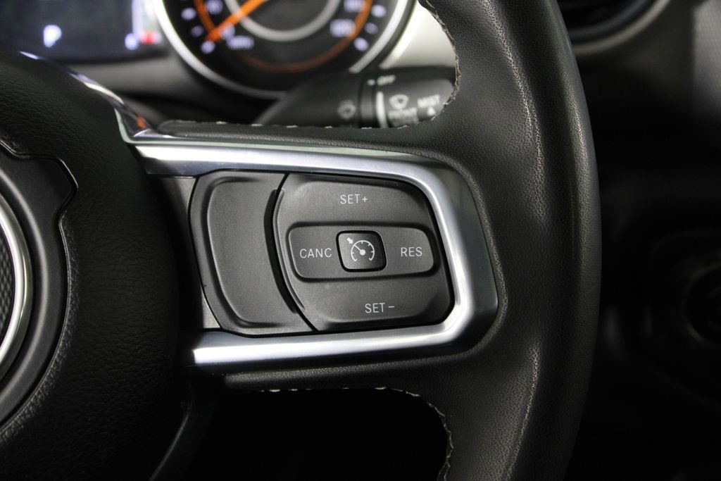 Used 2023 Jeep Gladiator Overland image 25