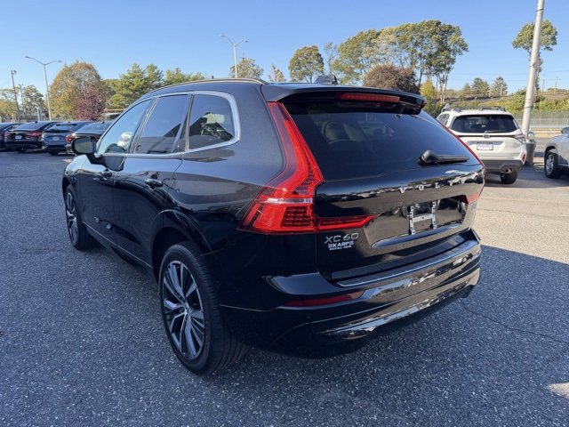 Certified 2022 Volvo XC60 B5 Momentum w/ Climate Package image 8