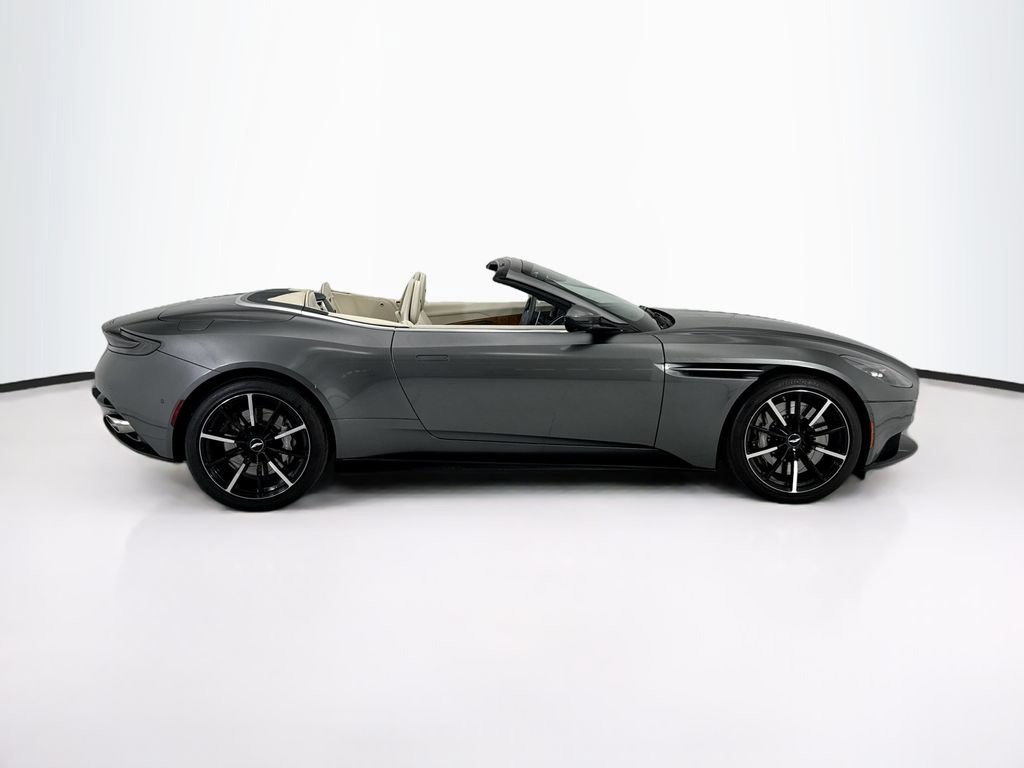 Used 2023 Aston Martin DB11 Volante RWD image 4