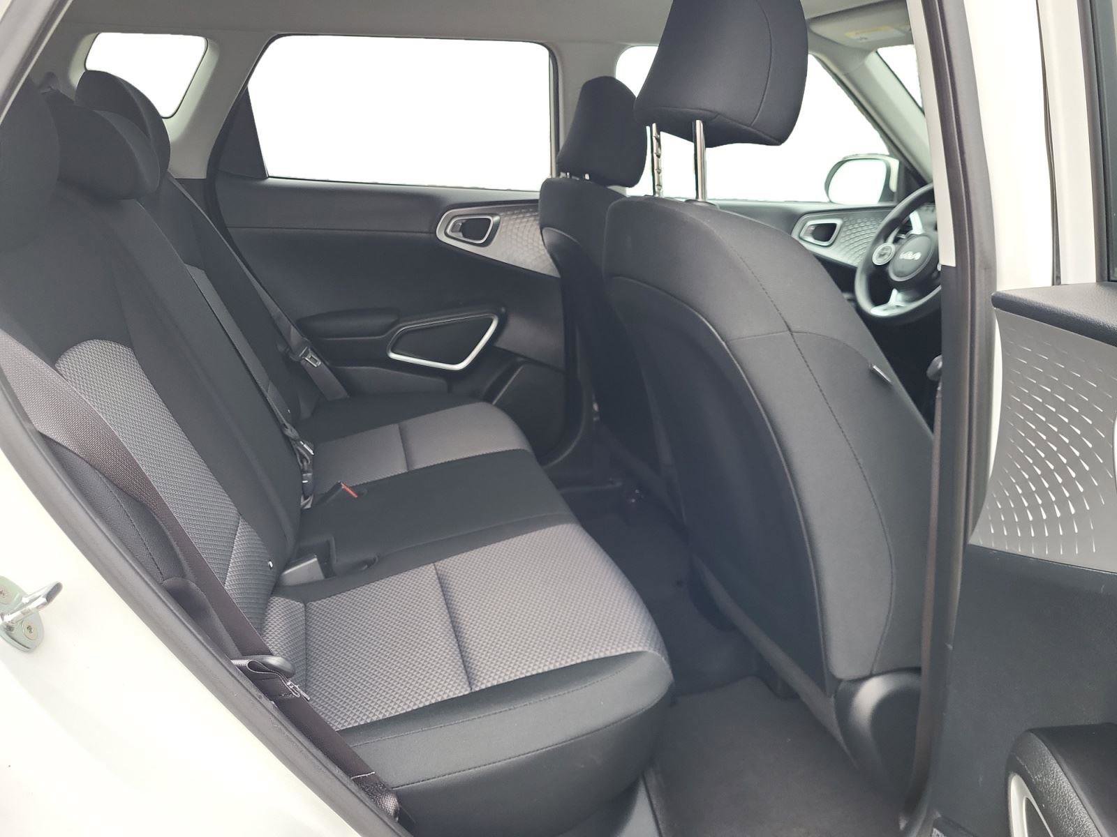 Used 2022 Kia Soul LX w/ Technology Package image 22