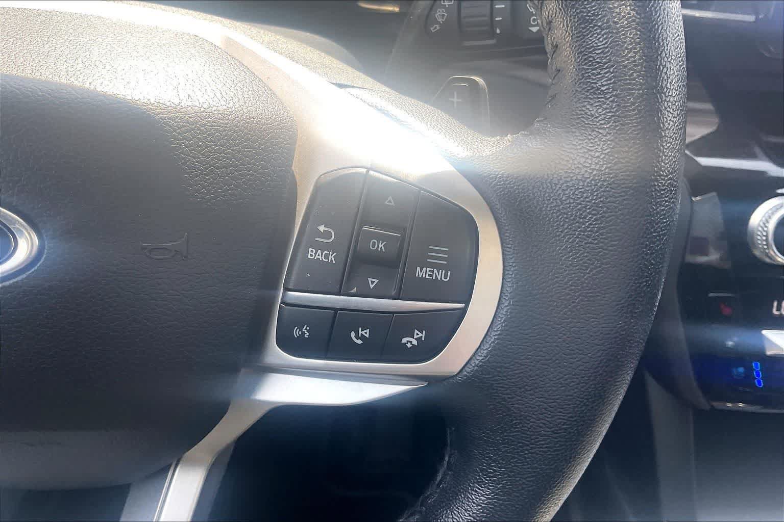 Used 2021 Ford Explorer Limited AWD/4WD image 24
