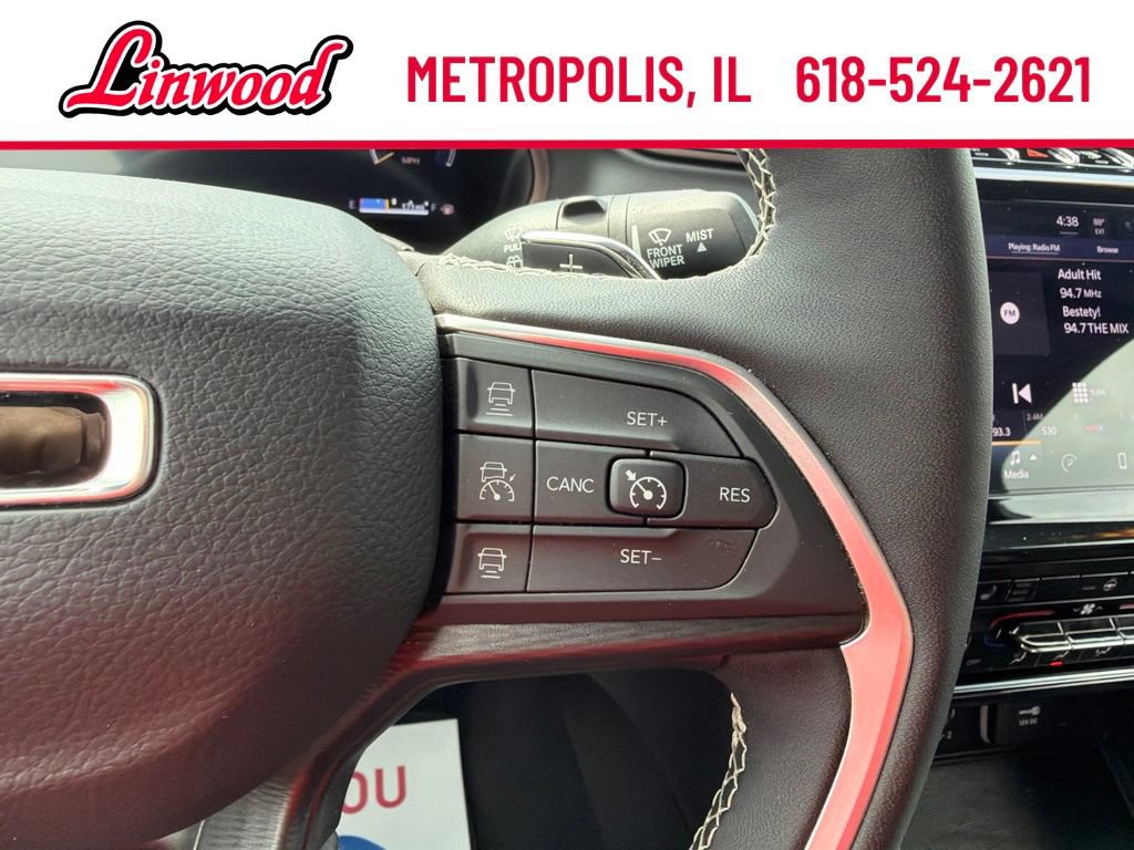 Used 2024 Jeep Grand Cherokee L Laredo AWD/4WD image 19