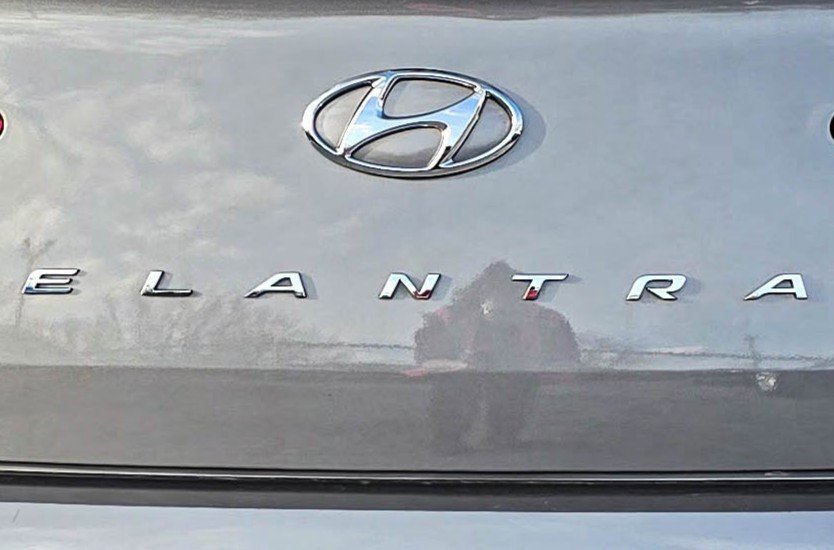 Used 2020 Hyundai Elantra SEL image 5