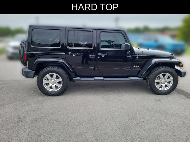 Used 2016 Jeep Wrangler Unlimited Sahara w/ Connectivity Group AWD/4WD image 6