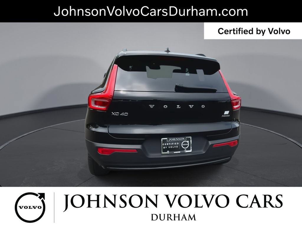 Certified 2024 Volvo XC40 Recharge Ultimate RWD image 8