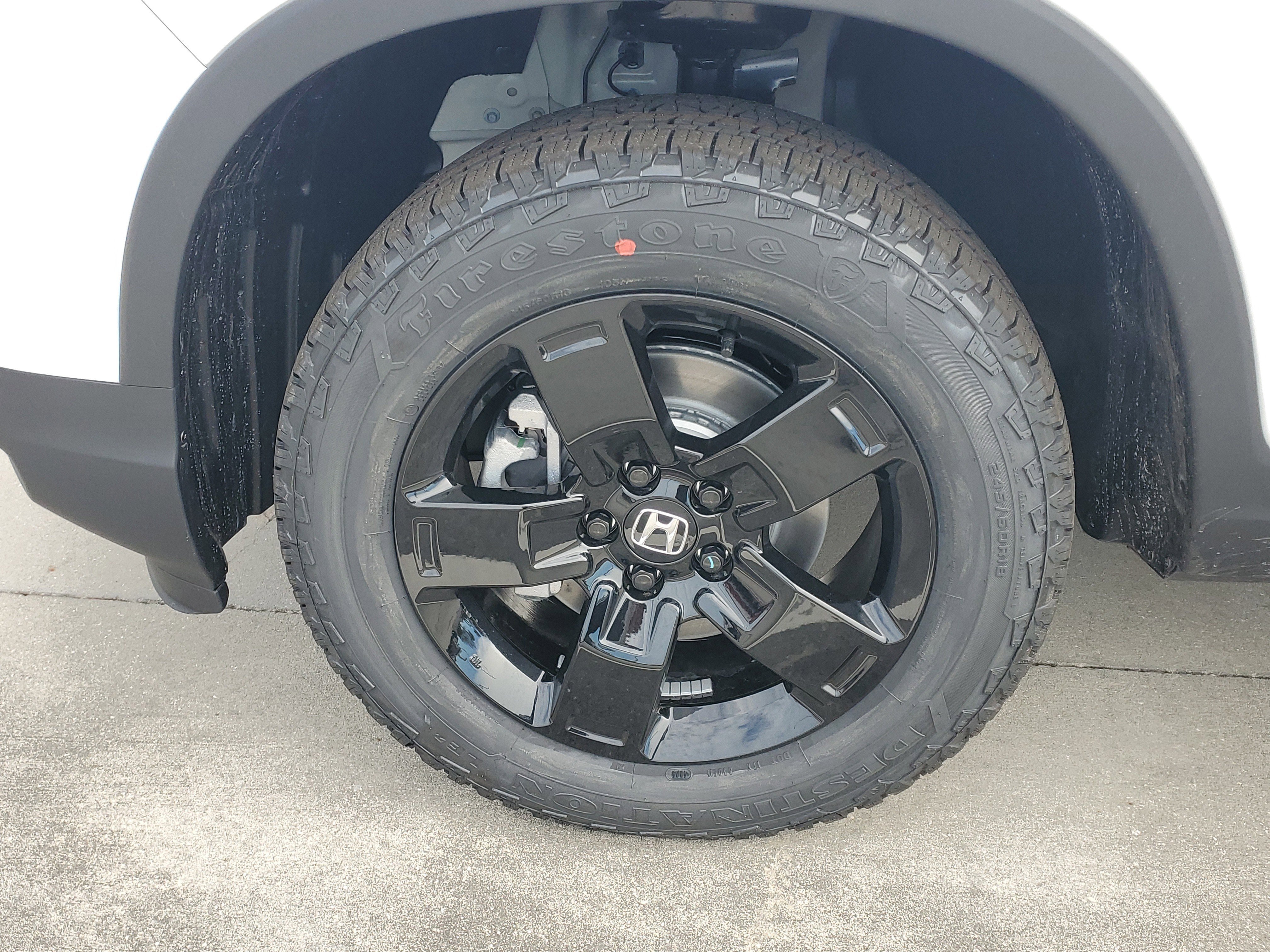 New 2026 Honda Ridgeline Black Edition image 9