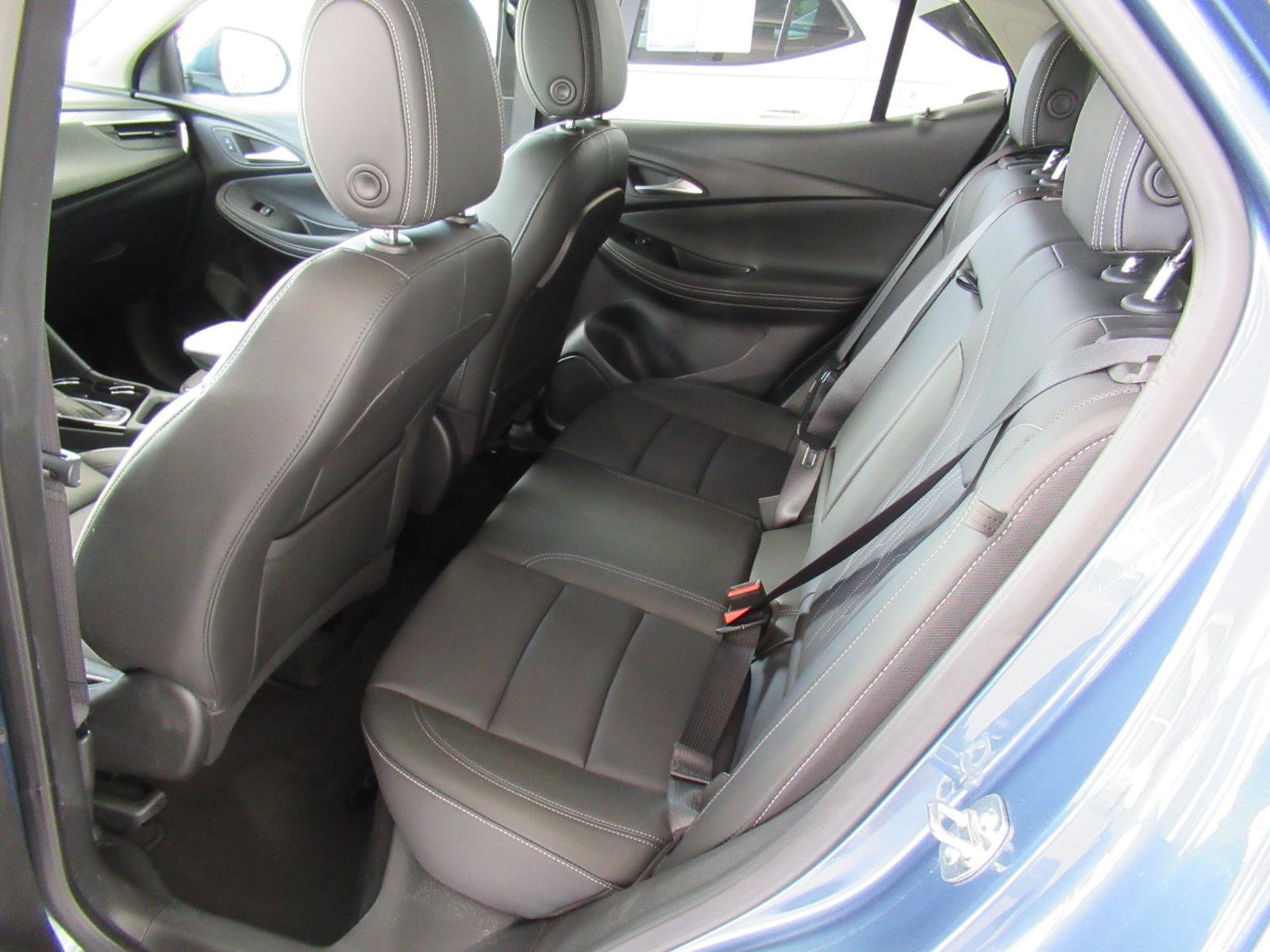 Used 2026 Buick Encore GX Avenir w/ Avenir Technology Package FWD image 34