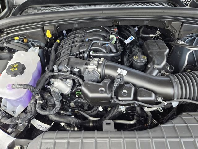 New 2025 Jeep Grand Cherokee L Overland w/ Advanced Protech Group III AWD/4WD image 22