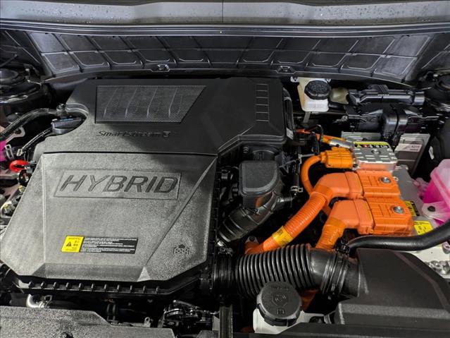 Used 2025 Kia Niro EX image 29