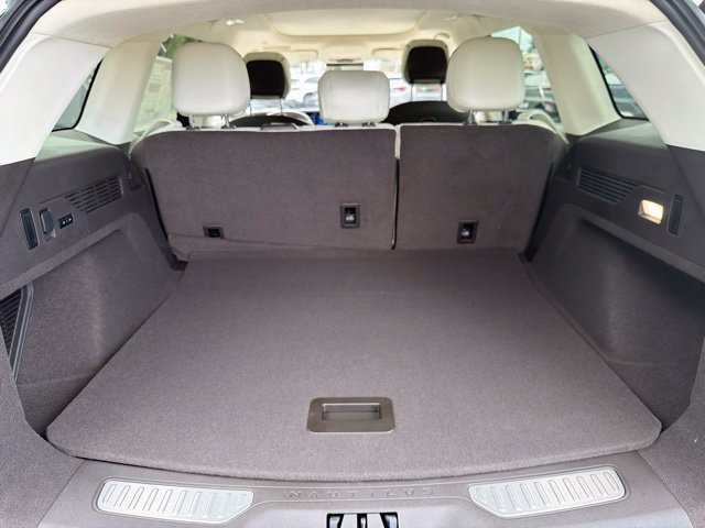 New 2026 Lincoln Nautilus Black Label AWD/4WD image 18