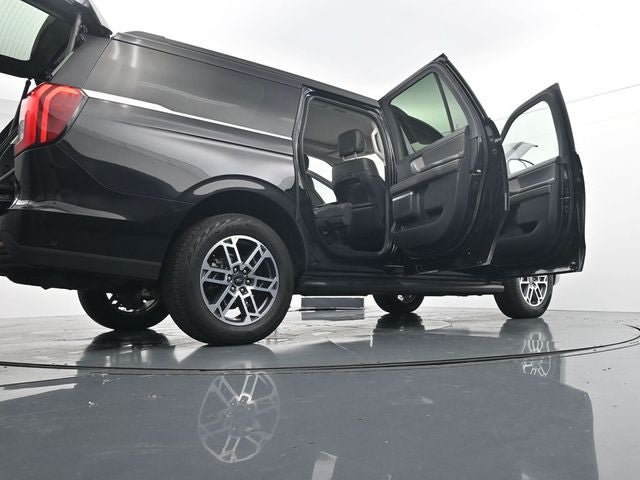 Certified 2025 Ford Expedition Max Active AWD/4WD image 49