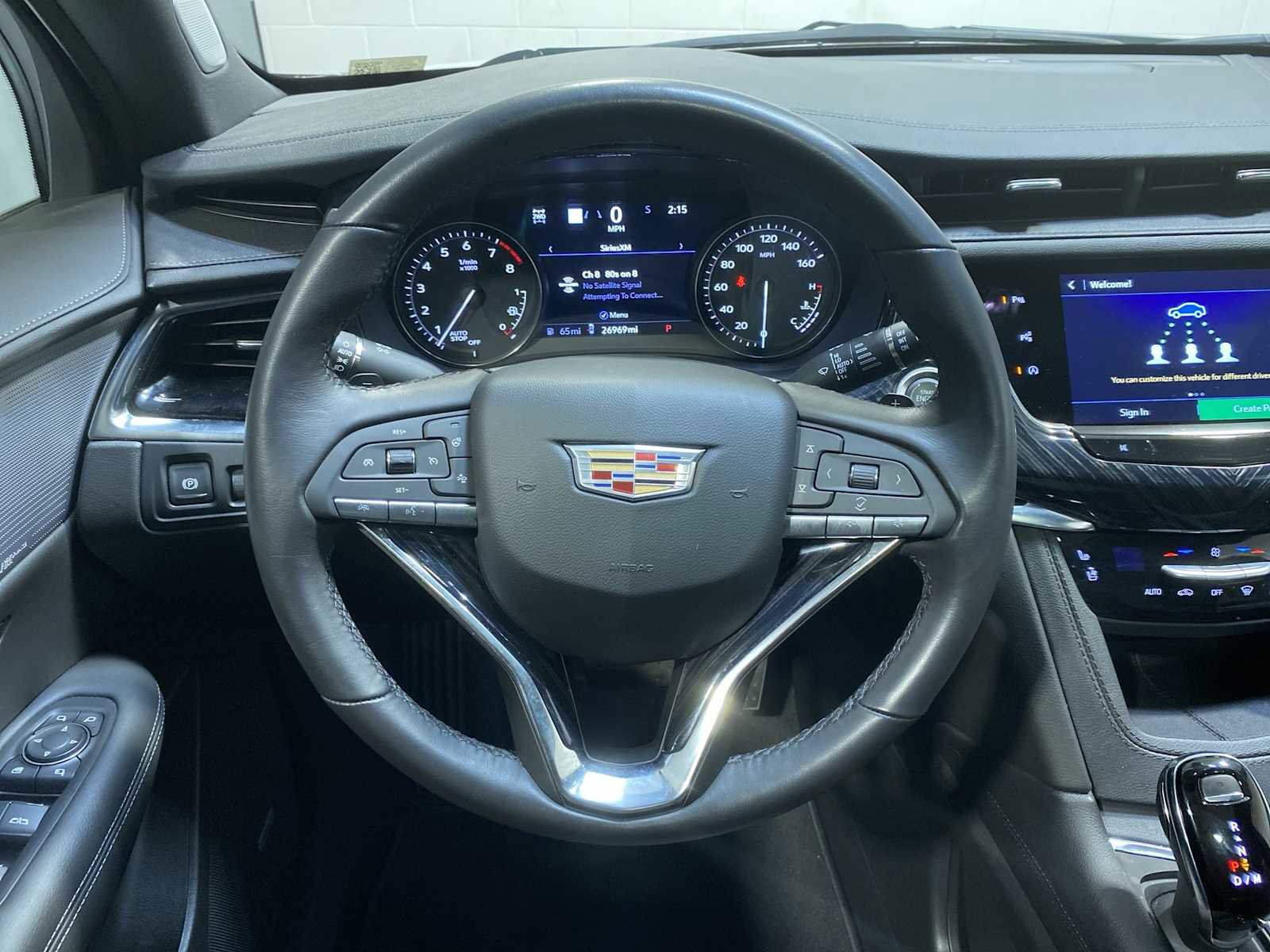 Used 2023 Cadillac XT6 Premium Luxury w/ Technology Package AWD/4WD image 15