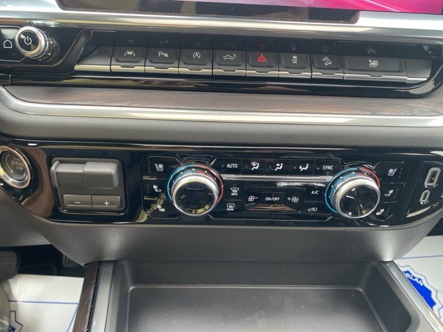 New 2025 GMC Sierra 1500 SLT w/ SLT Premium Plus Package image 23