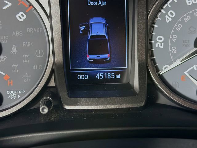 Used 2020 Toyota Tacoma TRD Off-Road image 13