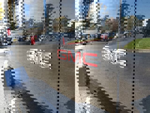 New 2025 GMC Savana 2500 w/ Driver Convenience Package image 7