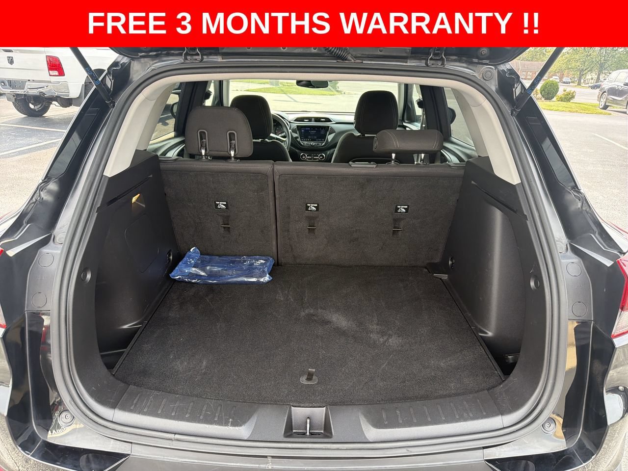 Used 2021 Chevrolet TrailBlazer LT w/ Convenience Package FWD image 22
