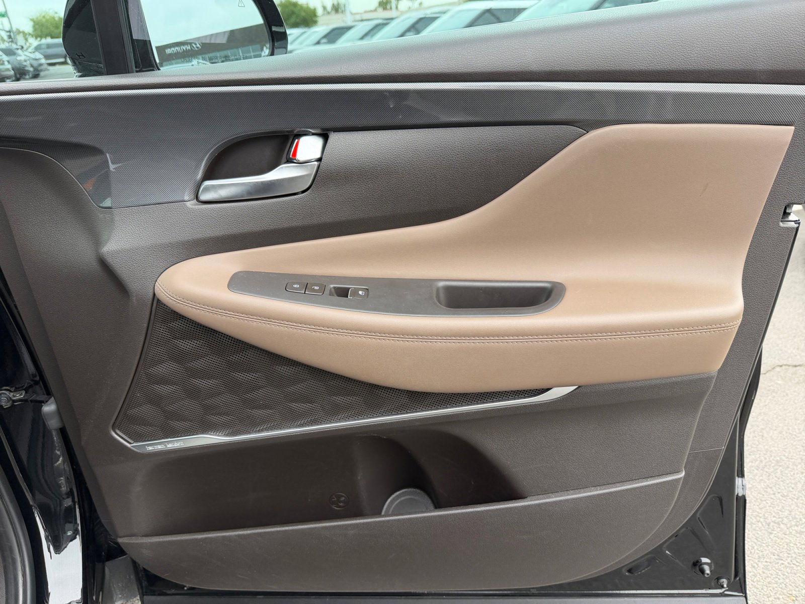 Certified 2022 Hyundai Santa Fe SEL Premium AWD/4WD image 16