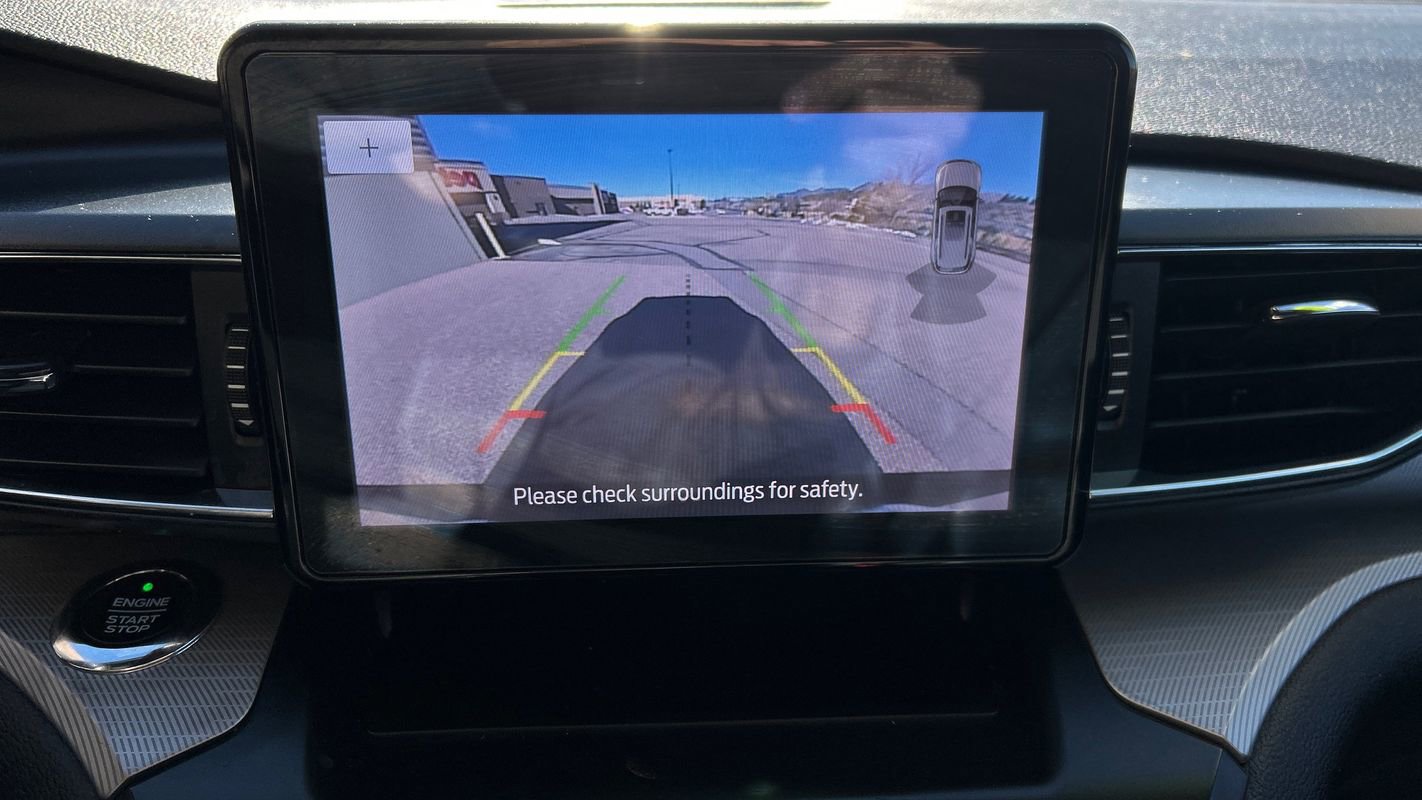 Used 2020 Ford Explorer XLT w/ Equipment Group 202A image 28