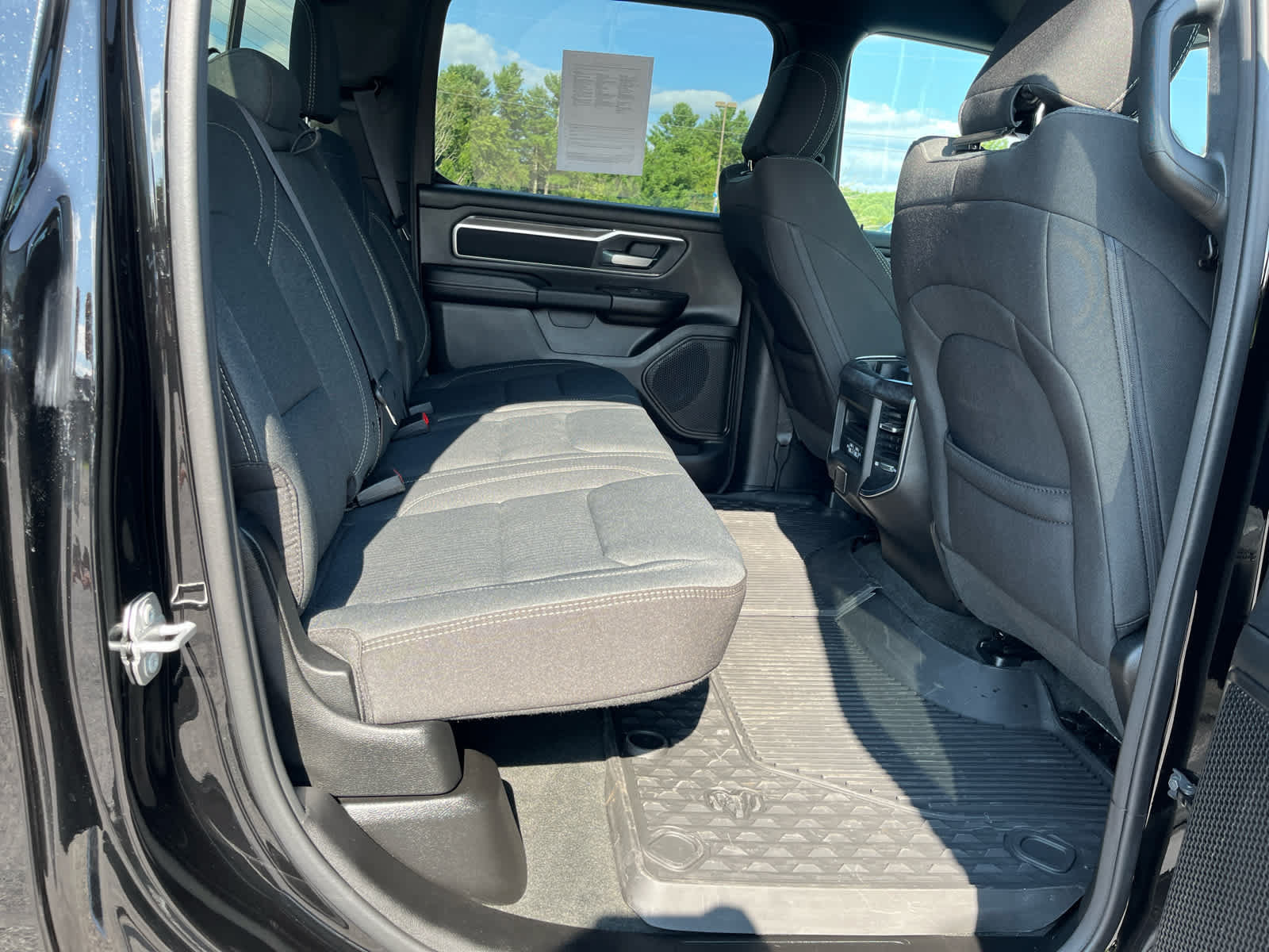 Used 2024 RAM 1500 Big Horn AWD/4WD image 29