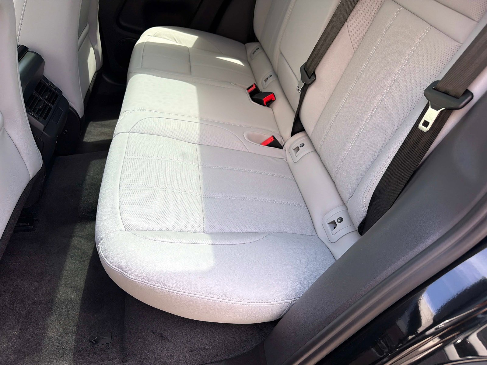 New 2026 Land Rover Range Rover Evoque S image 13