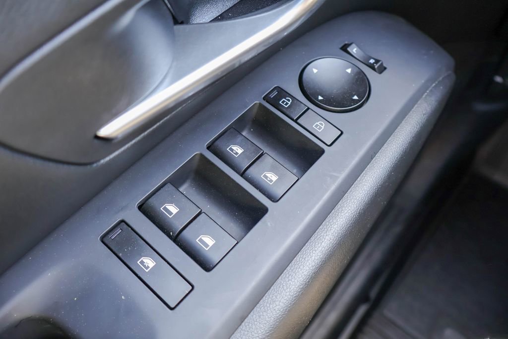 Certified 2025 Hyundai Santa Cruz SEL image 16