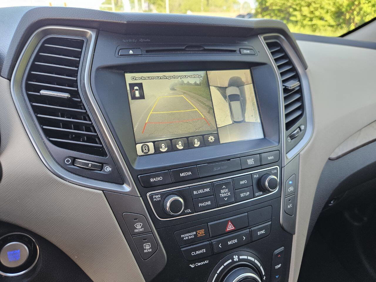 Used 2018 Hyundai Santa Fe Sport FWD image 20