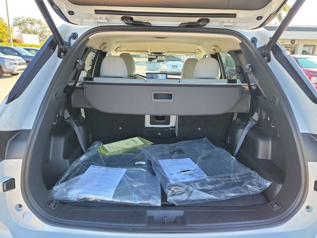 New 2026 Mitsubishi Outlander SE image 11