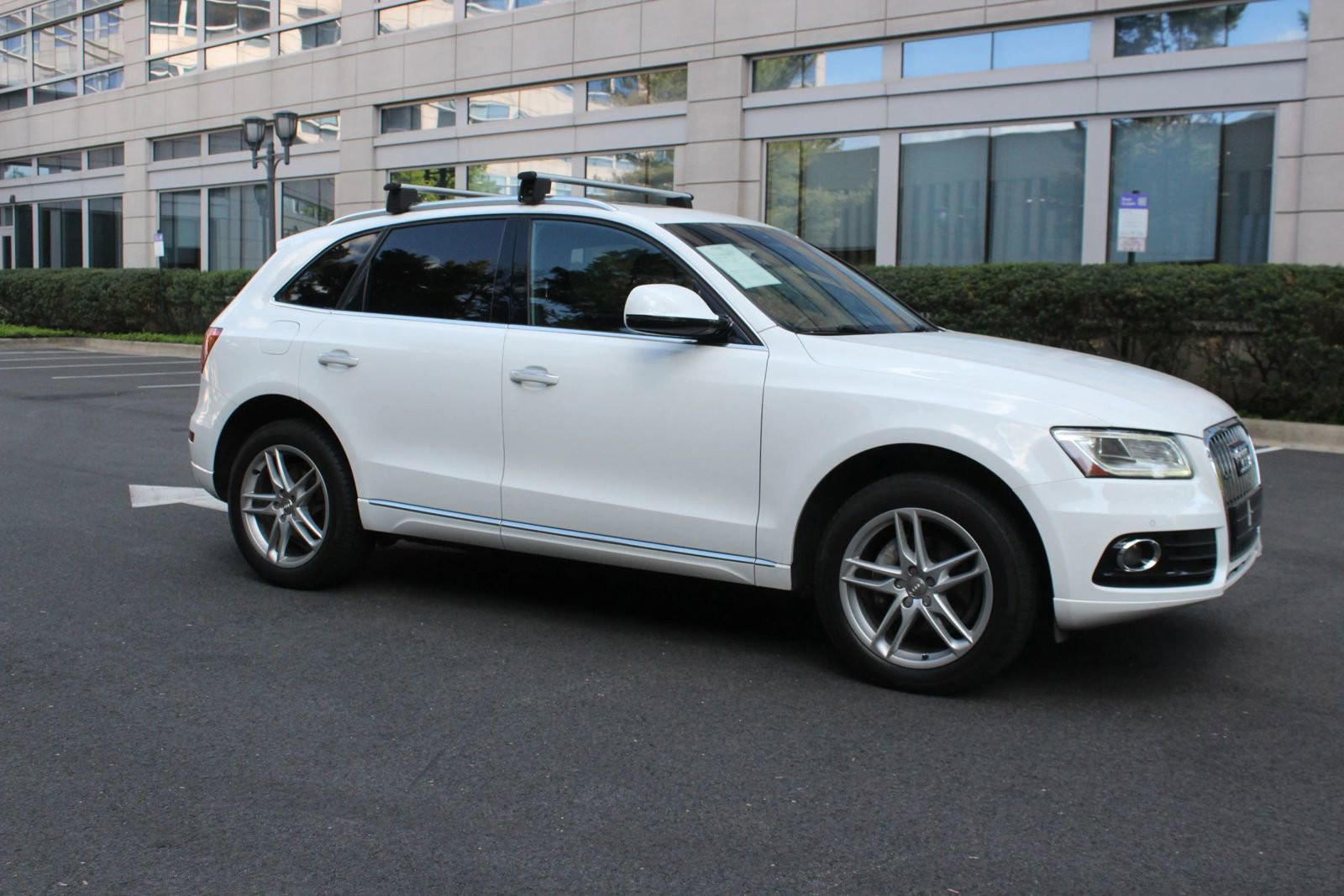 Used 2017 Audi Q5 2.0T Premium AWD/4WD image 3