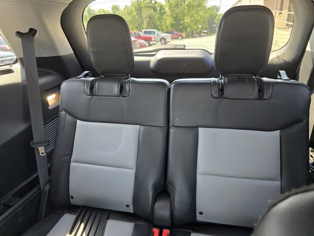 Used 2022 Ford Explorer XLT w/ Equipment Group 202A image 13