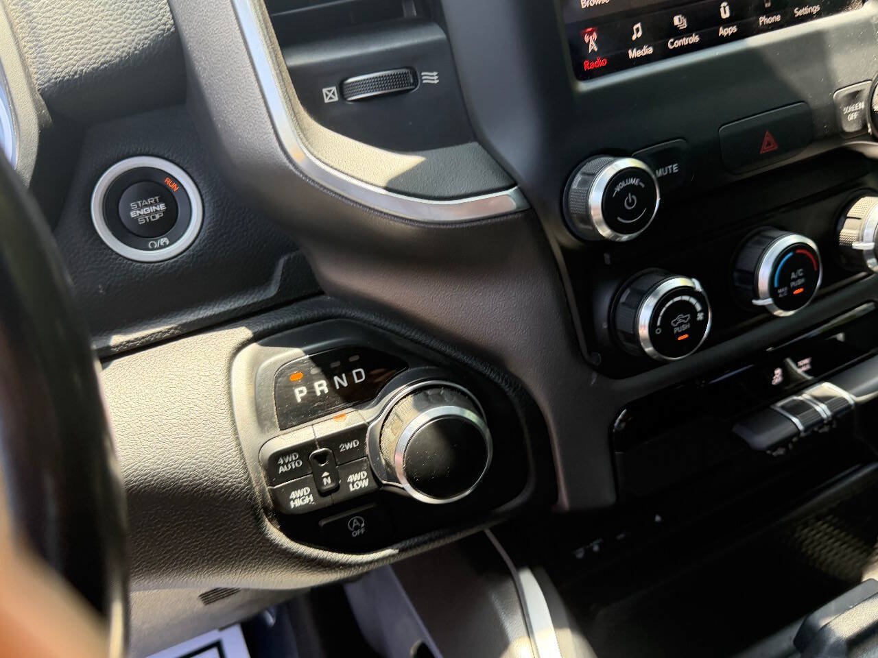 Used 2019 RAM 1500 Big Horn AWD/4WD image 8