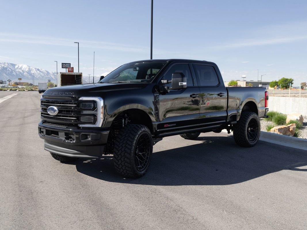 Used 2026 Ford F350 Platinum image 3