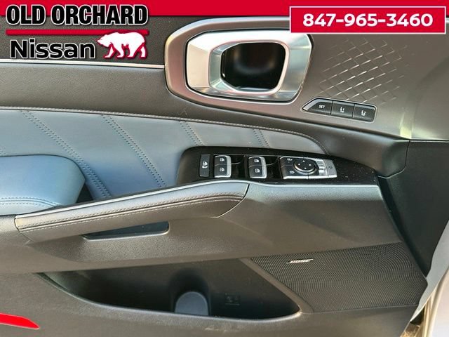 Used 2025 Kia Sorento SX Prestige AWD/4WD image 9