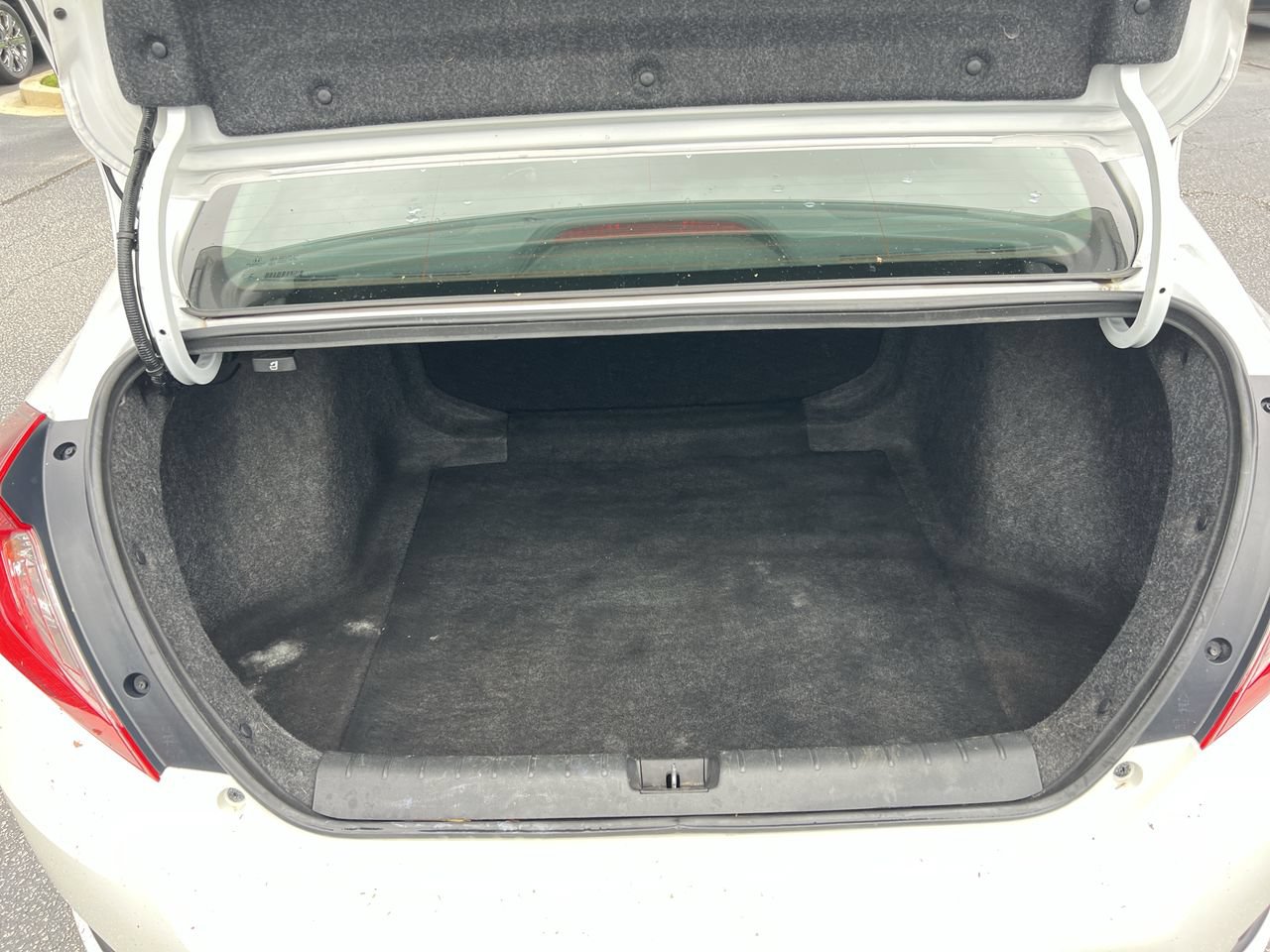 Used 2021 Honda Civic LX image 33