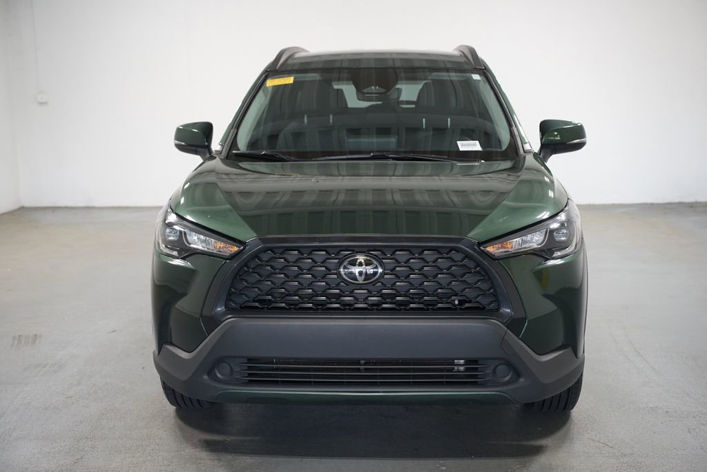 Certified 2024 Toyota Corolla Cross LE FWD image 2