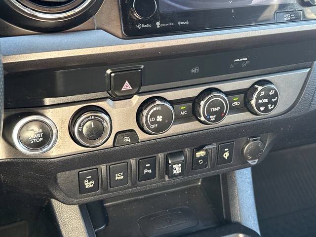 Used 2019 Toyota Tacoma TRD Off-Road w/ Technology Package AWD/4WD image 24