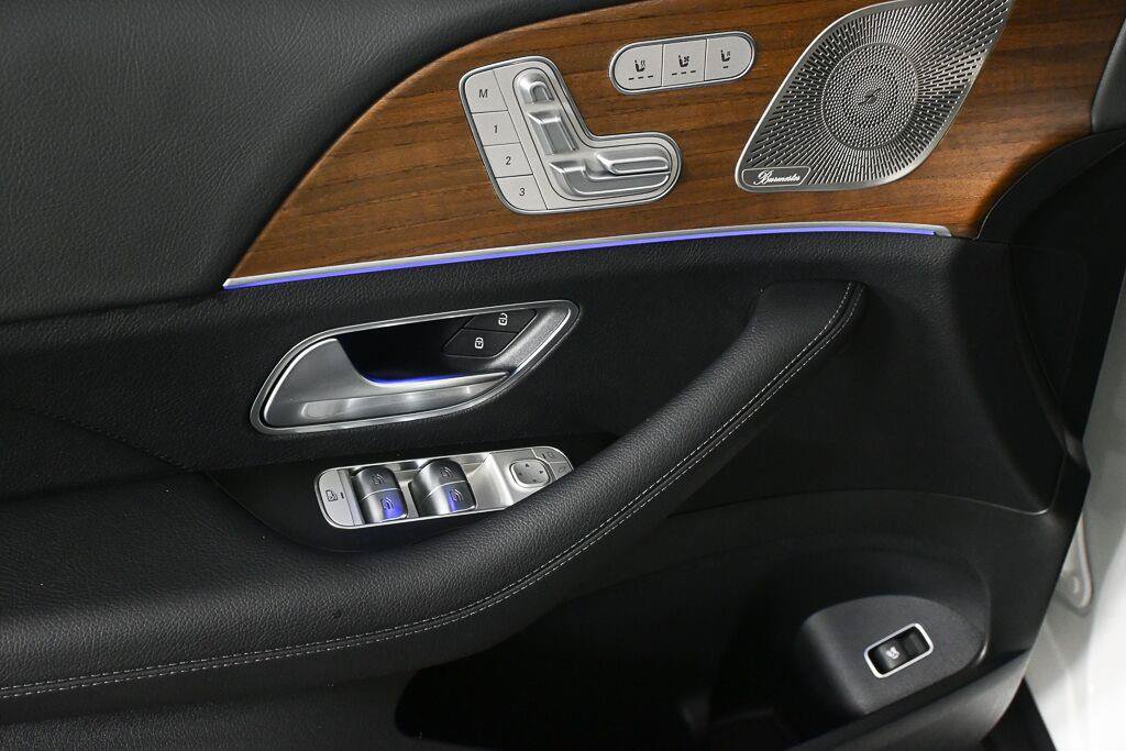 Certified 2025 Mercedes-Benz GLE 350 4MATIC image 8