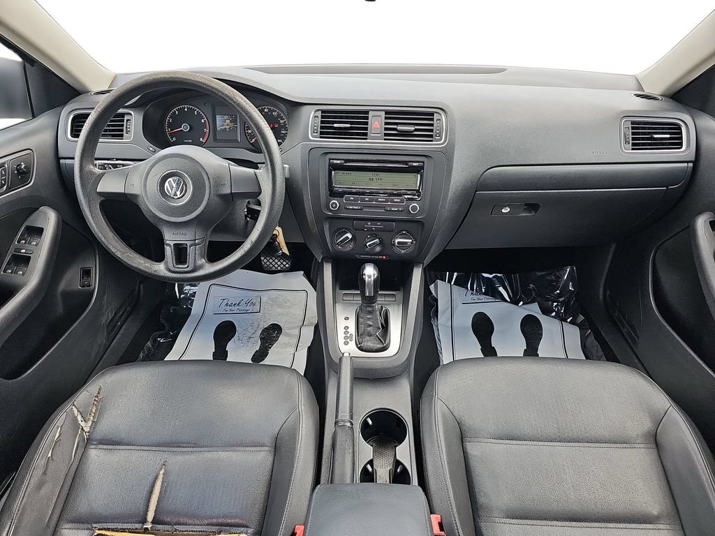 Used 2011 Volkswagen Jetta SE FWD image 14