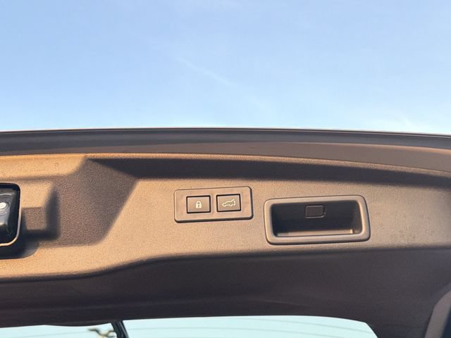 Certified 2026 Subaru Outback Premium AWD/4WD image 15