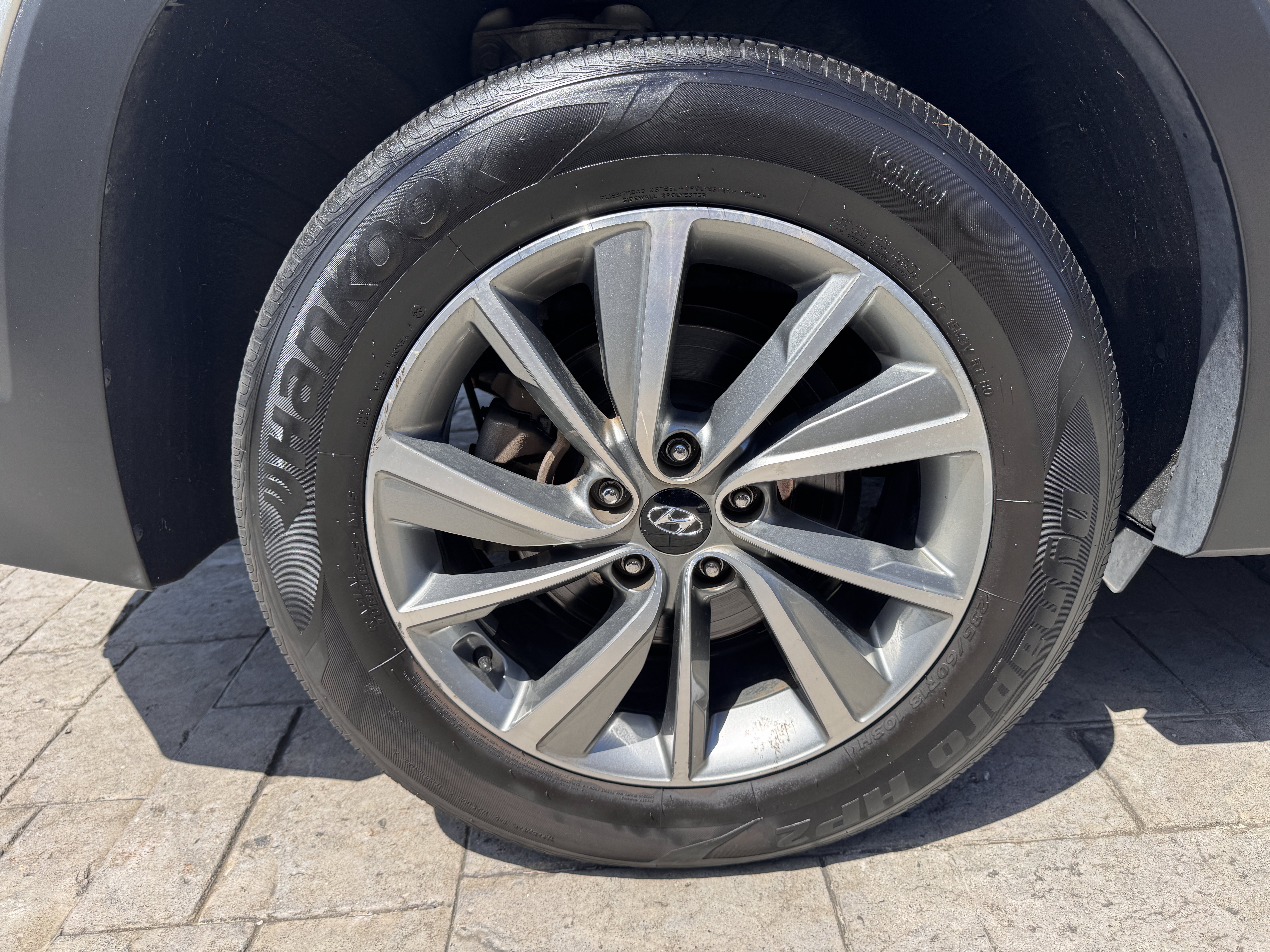Used 2019 Hyundai Santa Fe AWD image 21
