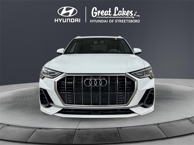 Used 2024 Audi Q3 2.0T Premium w/ Convenience Package image 8