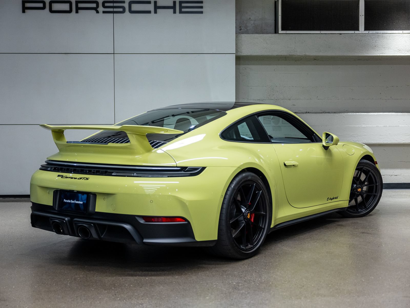 Certified 2026 Porsche 911 Carrera GTS RWD image 26