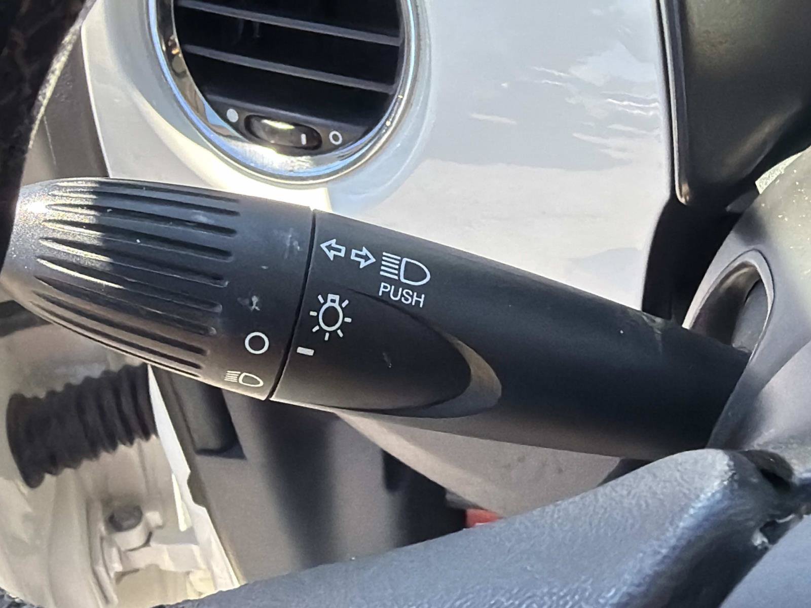 Used 2013 FIAT 500 Pop FWD image 27