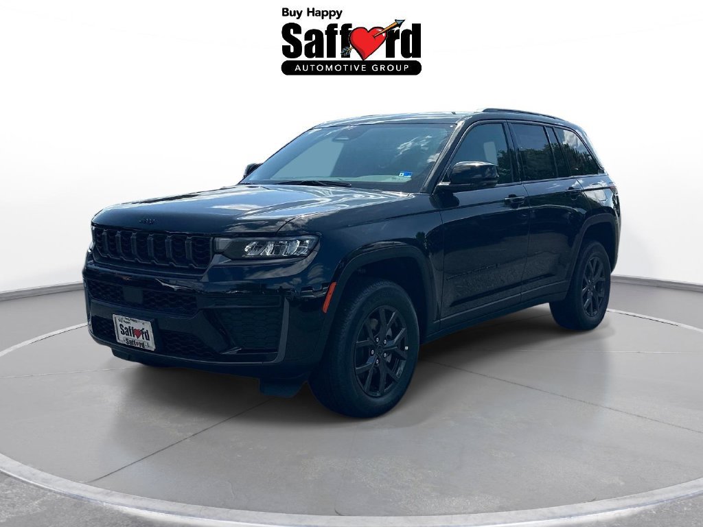 New 2027 Jeep Grand Cherokee Altitude AWD/4WD image 1