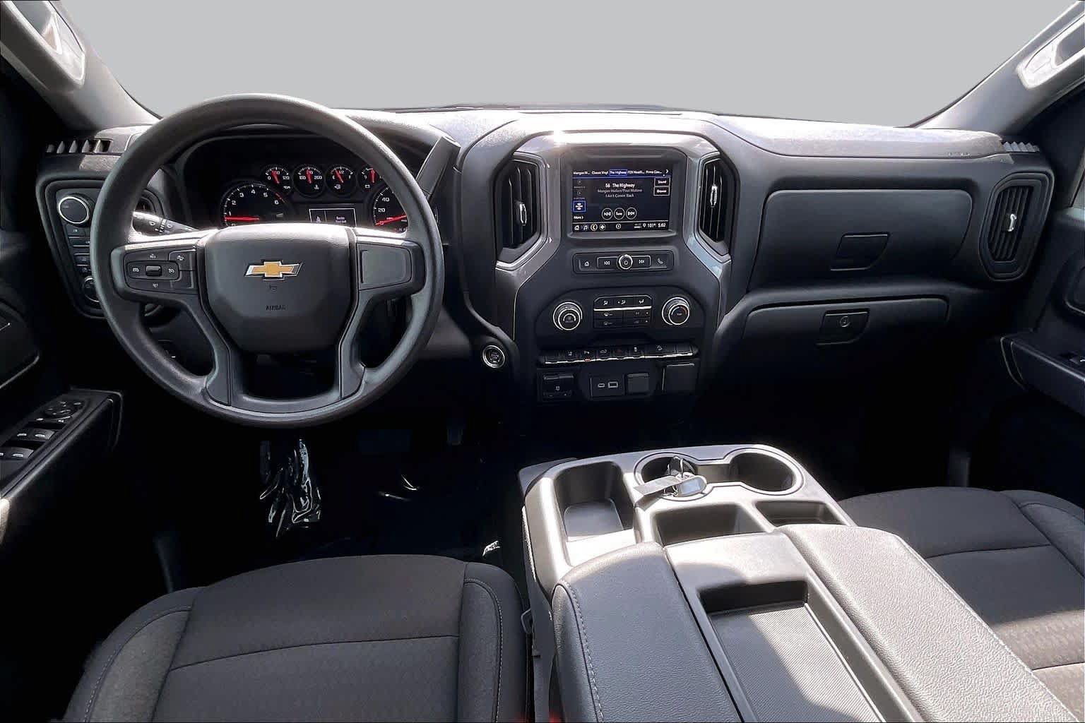 Used 2024 Chevrolet Silverado 2500 Custom w/ Custom Value Package AWD/4WD image 15