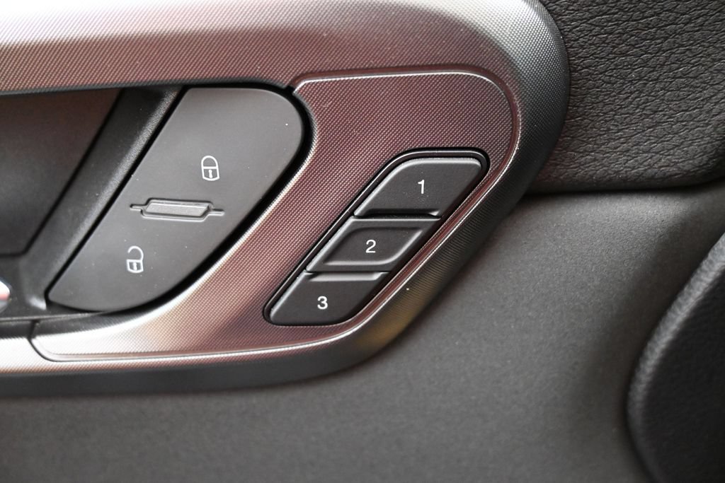 New 2025 Dodge Hornet R/T AWD/4WD image 18