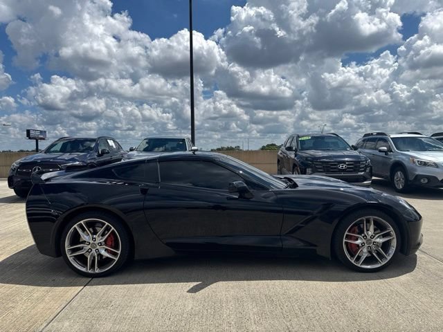 Used 2015 Chevrolet Corvette Stingray Coupe w/ 3LT Preferred Equipment Group RWD image 2