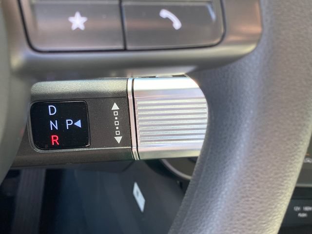 Used 2025 Hyundai Sonata SEL FWD image 13