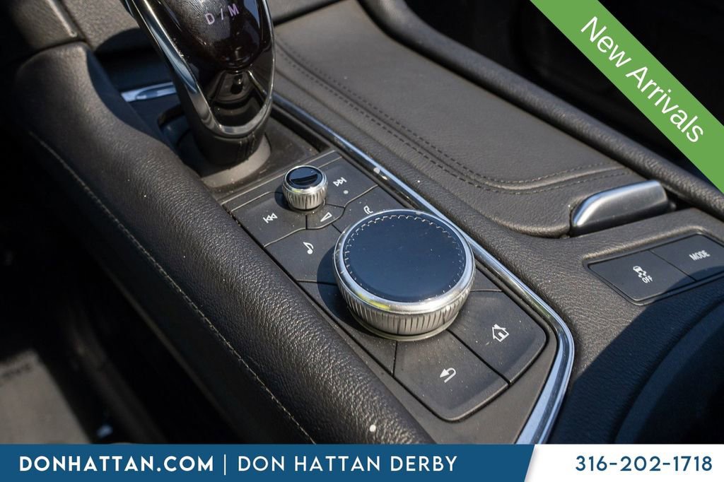 Used 2023 Cadillac XT6 Luxury FWD image 11