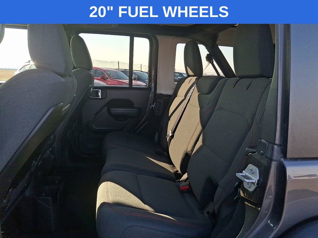 Used 2025 Jeep Wrangler Unlimited Rubicon image 10