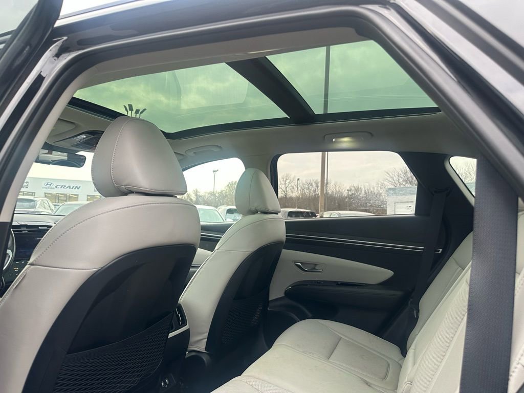 Used 2024 Hyundai Tucson Limited image 17